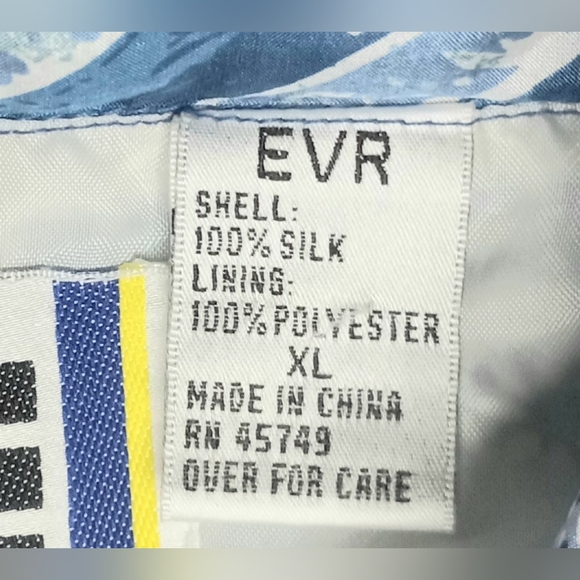 Watch Me EVR Jacket with FREE Shirt - Picture 2 of 3